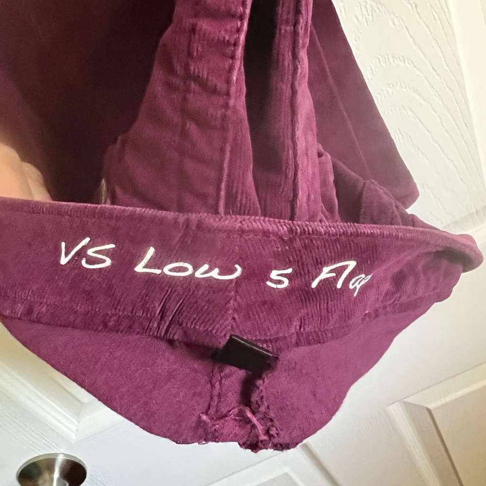 Victoria Secret - Picture 3 of 4